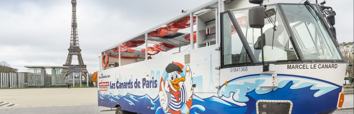 Bus amphibie "Les Canards de Paris"